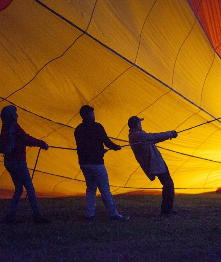 Balgownie 450 Hot Air Balloon in Victoria's Yarra Valley. Pilotted by Brian Garth